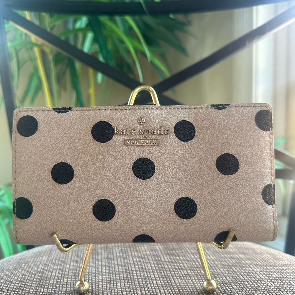 Kate Spade Stacy Tan and Black Bi-Fold Wallet